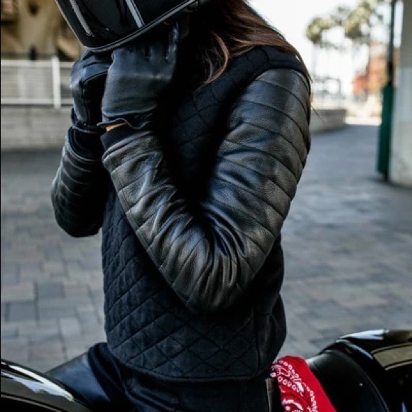 SOLD: NWT Atwyld Navigate Moto Fleece - Picture 10 of 11